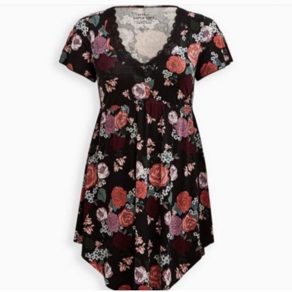 NWOT Torrid Super Soft Floral Lace V Neck Short Sleeve Sleep Gown- 3X
